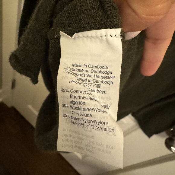 J. Crew V Neck Sweater (Size: XL; Color: Green) - Picture 4 of 4